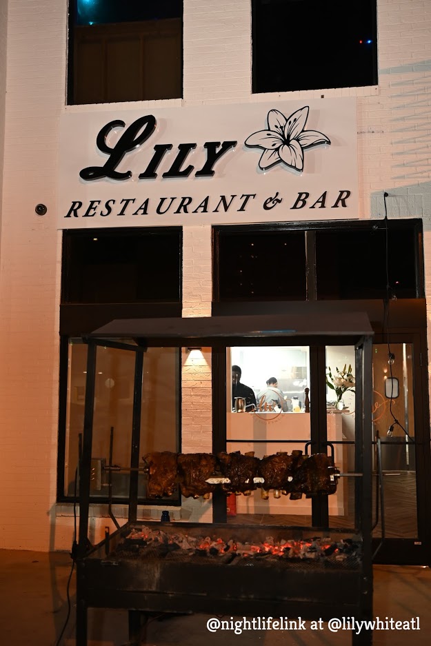 Lily’s Restaurant & Lounge Photo