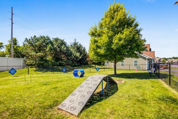 Images Saratoga Crossing Apartments & Townhomes