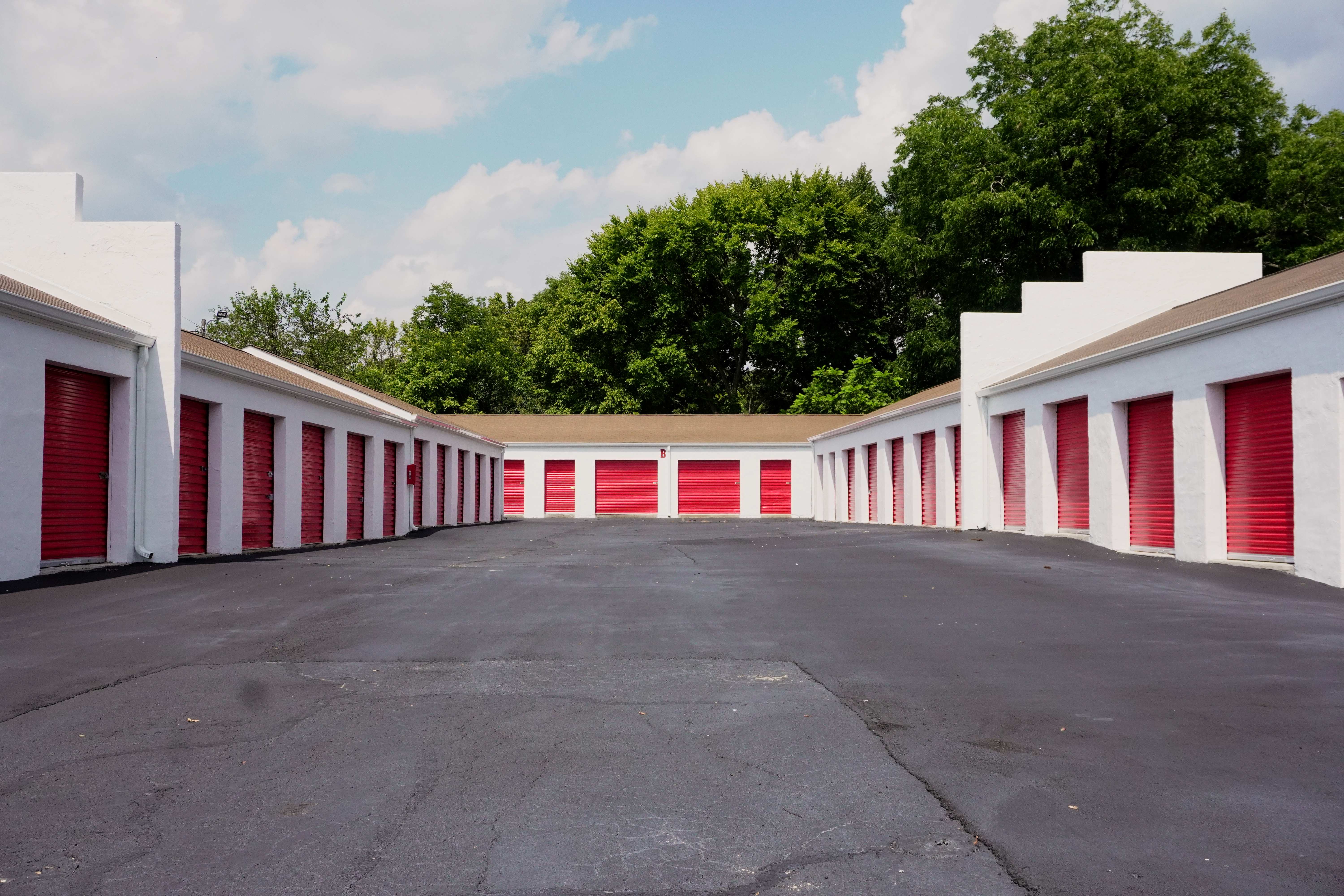 Storage unit rentals near I-40/85 Corridor