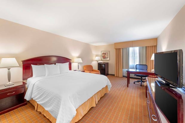 Images Best Western Plus West Covina Inn