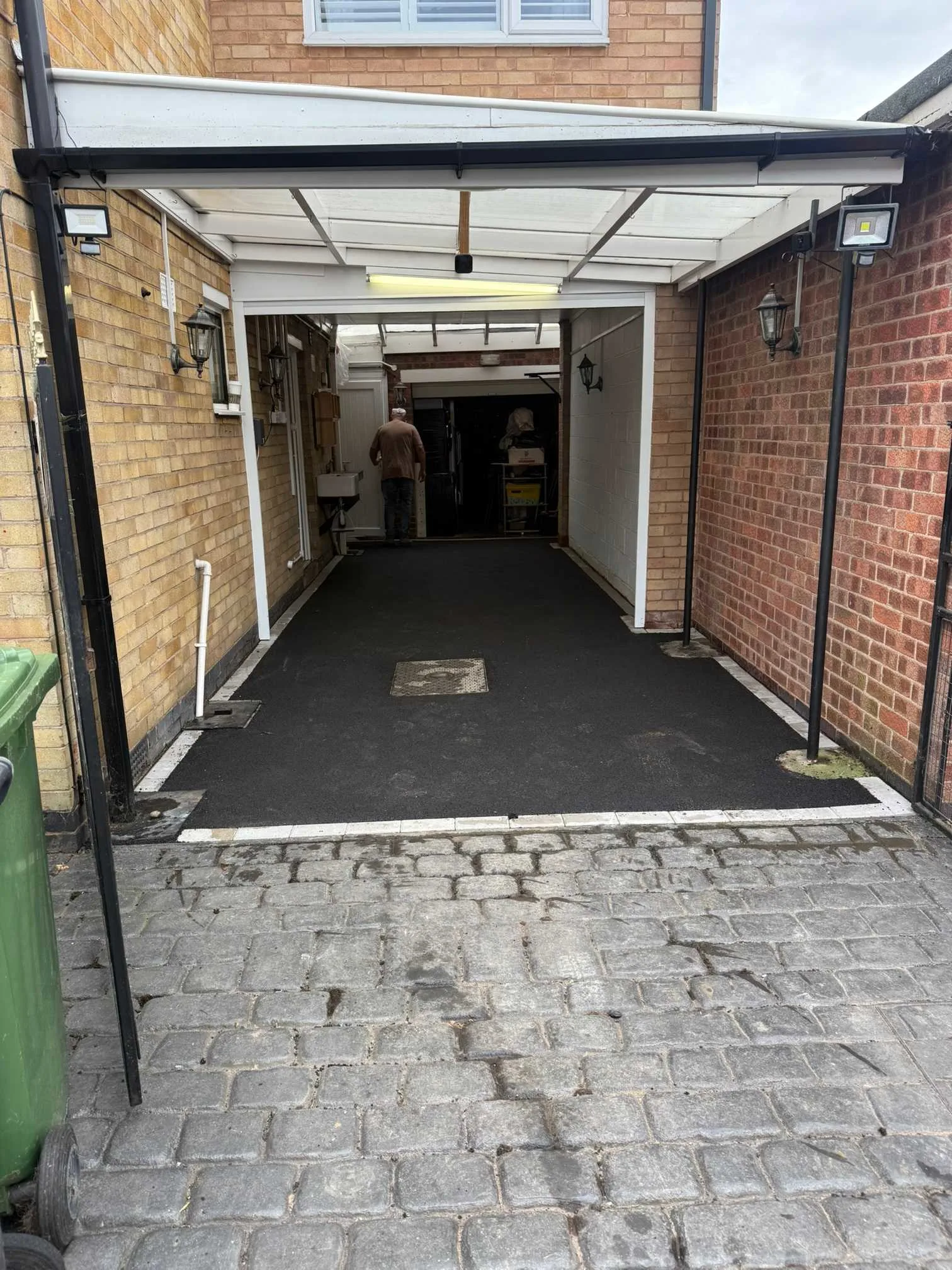 Images Dickens Heath Paving