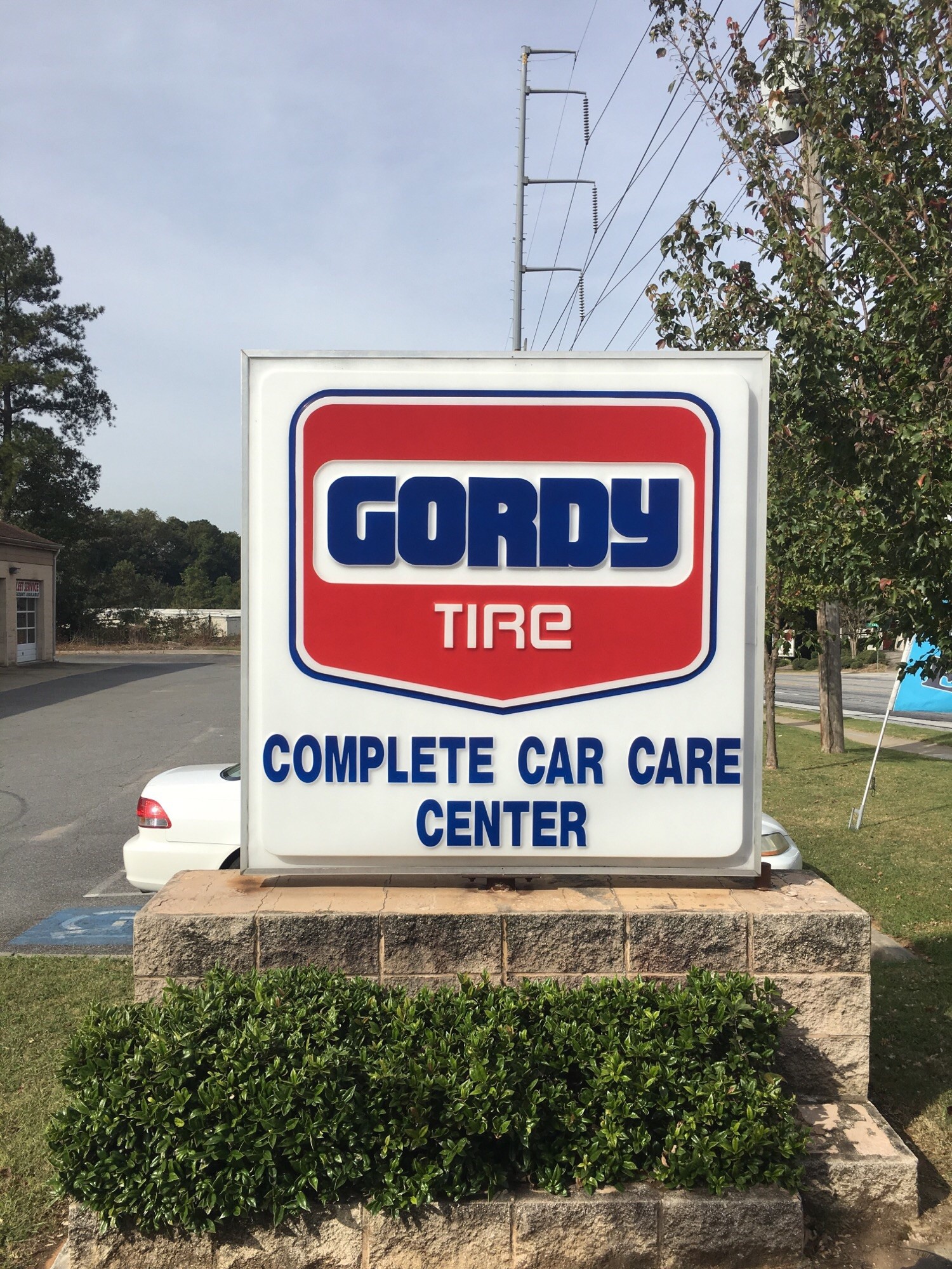 At our tire shop in Smyrna, GA, we provide the best products at the most competitive prices.