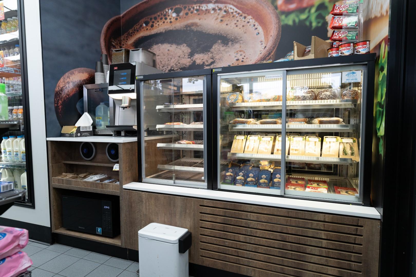 Images SPEEDWAY ROSEVILLE