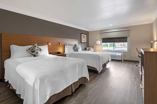 Images Best Western Plus Newport Mesa Inn