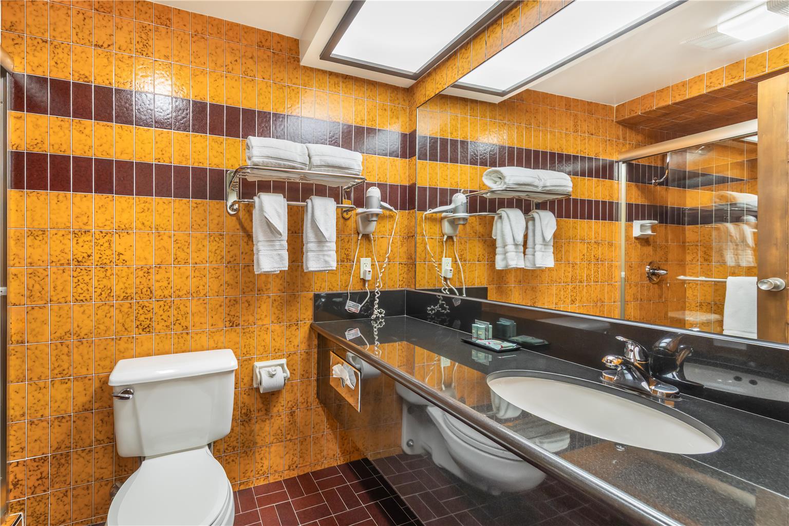 King Bathroom - Pool View Balcony