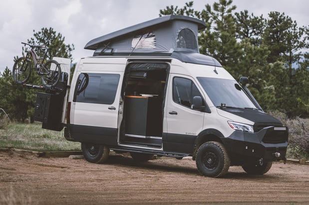 Images EarthShip Vans
