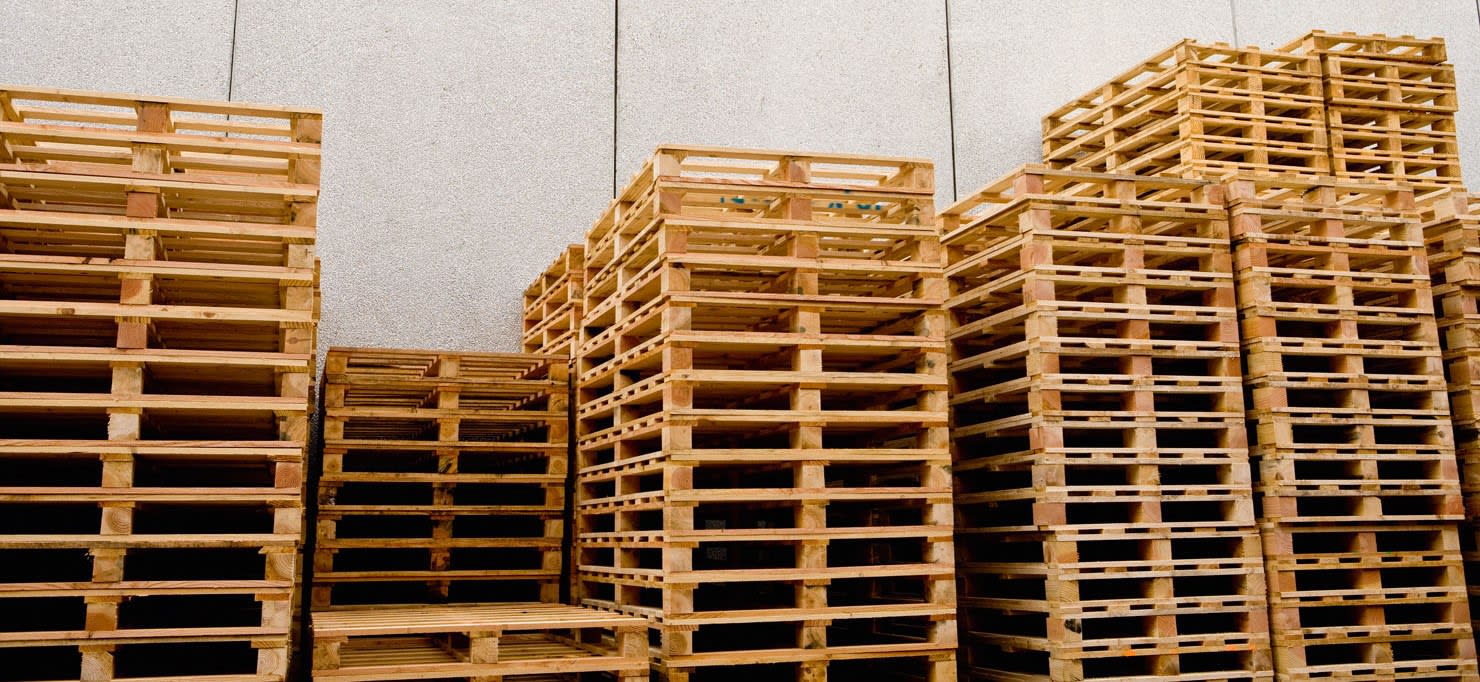 Red Rose Pallets & Case Bolton 01204 361825