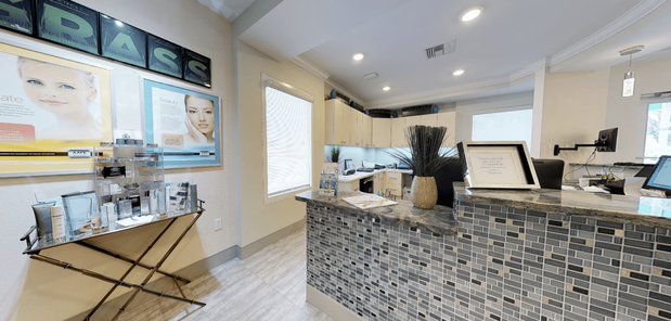 Images Melvin Benson, DDS