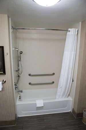 Images Hampton Inn & Suites Bismarck Northwest