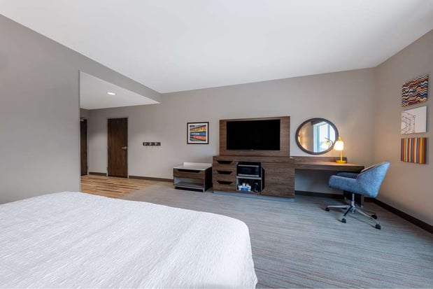 Images Hampton Inn Kansas City Southeast