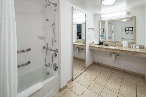 Images Hampton Inn & Suites Panama City Beach-Pier Park Area
