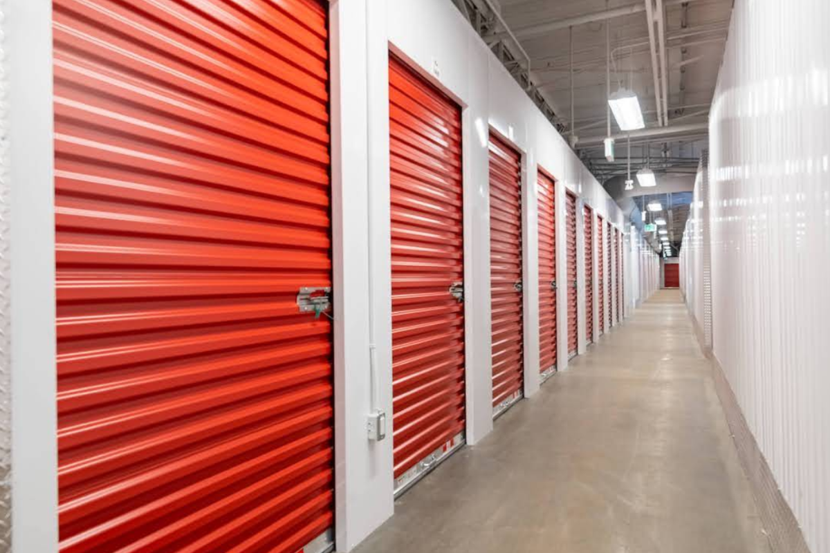 Images Access Storage - Winnipeg Airport