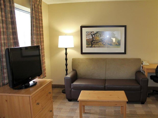 Images Candlewood Suites Southfield - Detroit by IHG