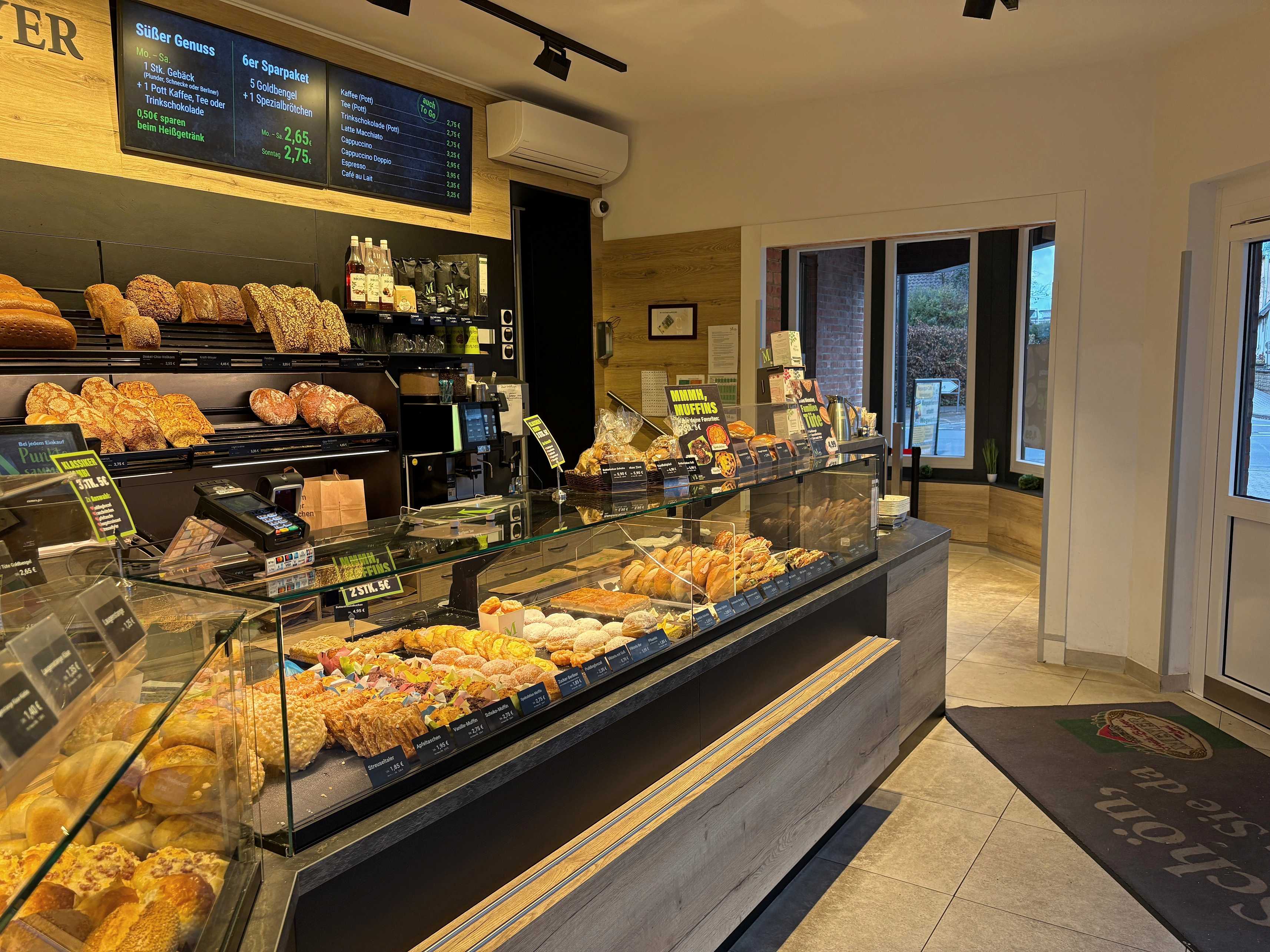 Heidebäckerei Meyer, Peiner Straße 15 in Wendeburg
