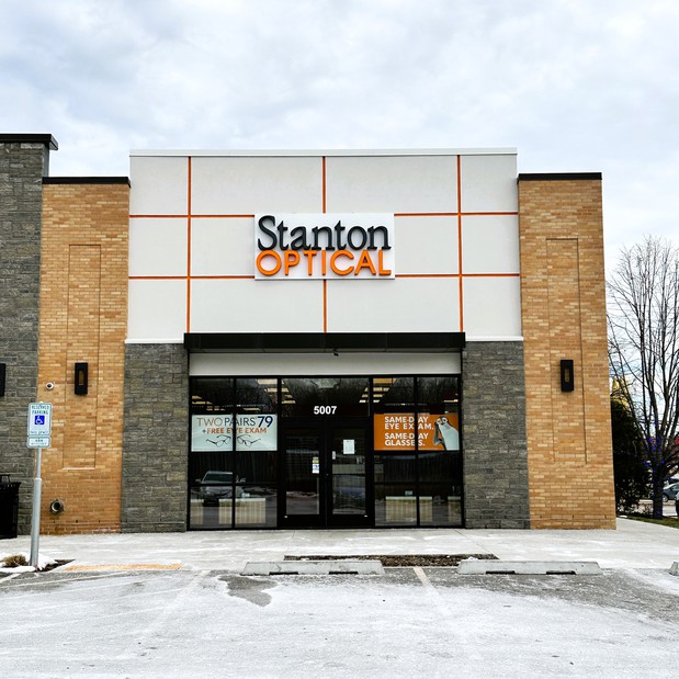 Images Stanton Optical