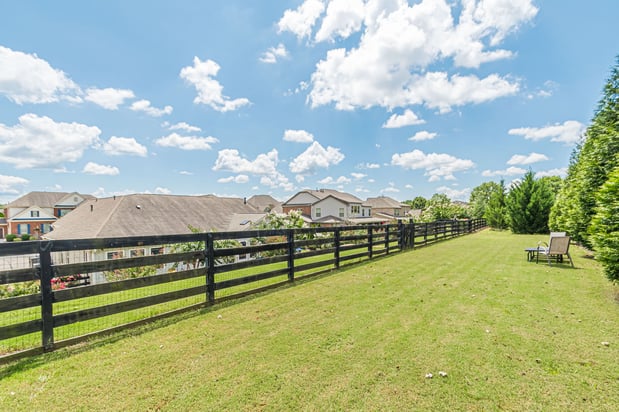 Images Tony & Pam Williams - eXp Realty