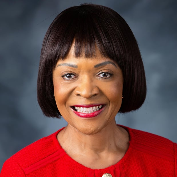 Images Edward Jones - Financial Advisor: Arnetta V Tolley