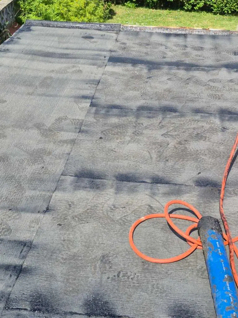 Images First 4 Roofing