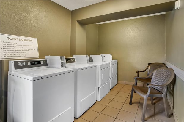 Images Best Western Plaza Inn