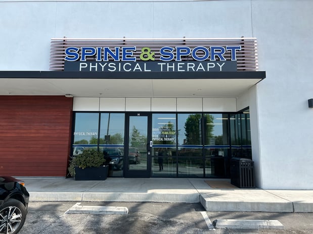 Images Spine & Sport Physical Therapy - Ladera Heights