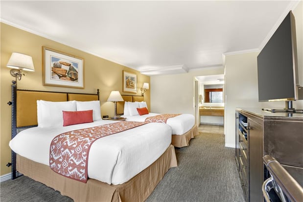 Images Best Western Plus Arroyo Roble Hotel & Creekside Villas