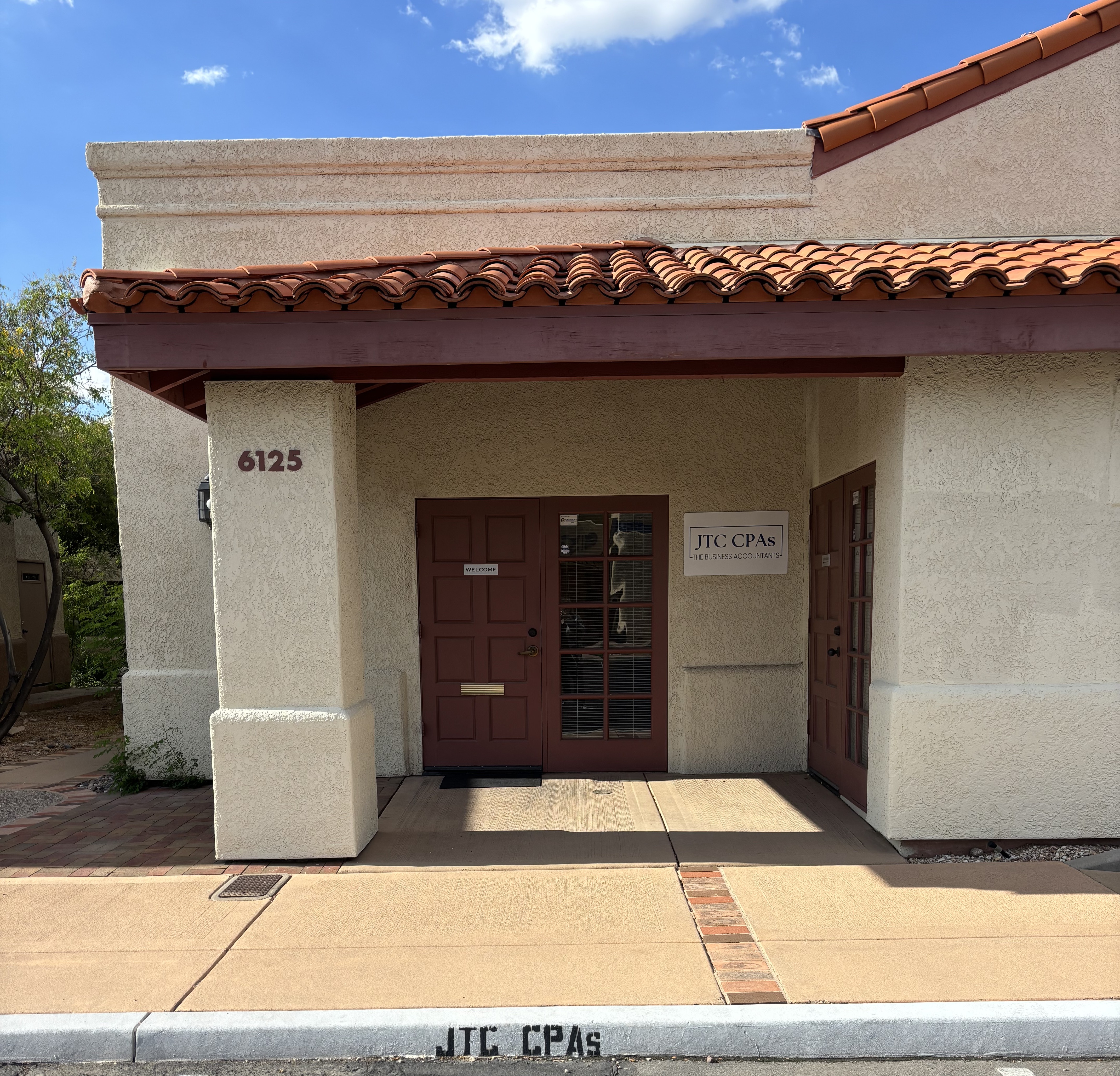 Front Door to JTC CPAs Tucson branch