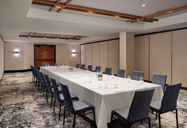 Images Hotel Alpenrock Breckenridge, Curio Collection by Hilton