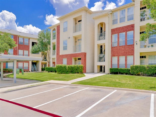 Images Montfort Place Apartments