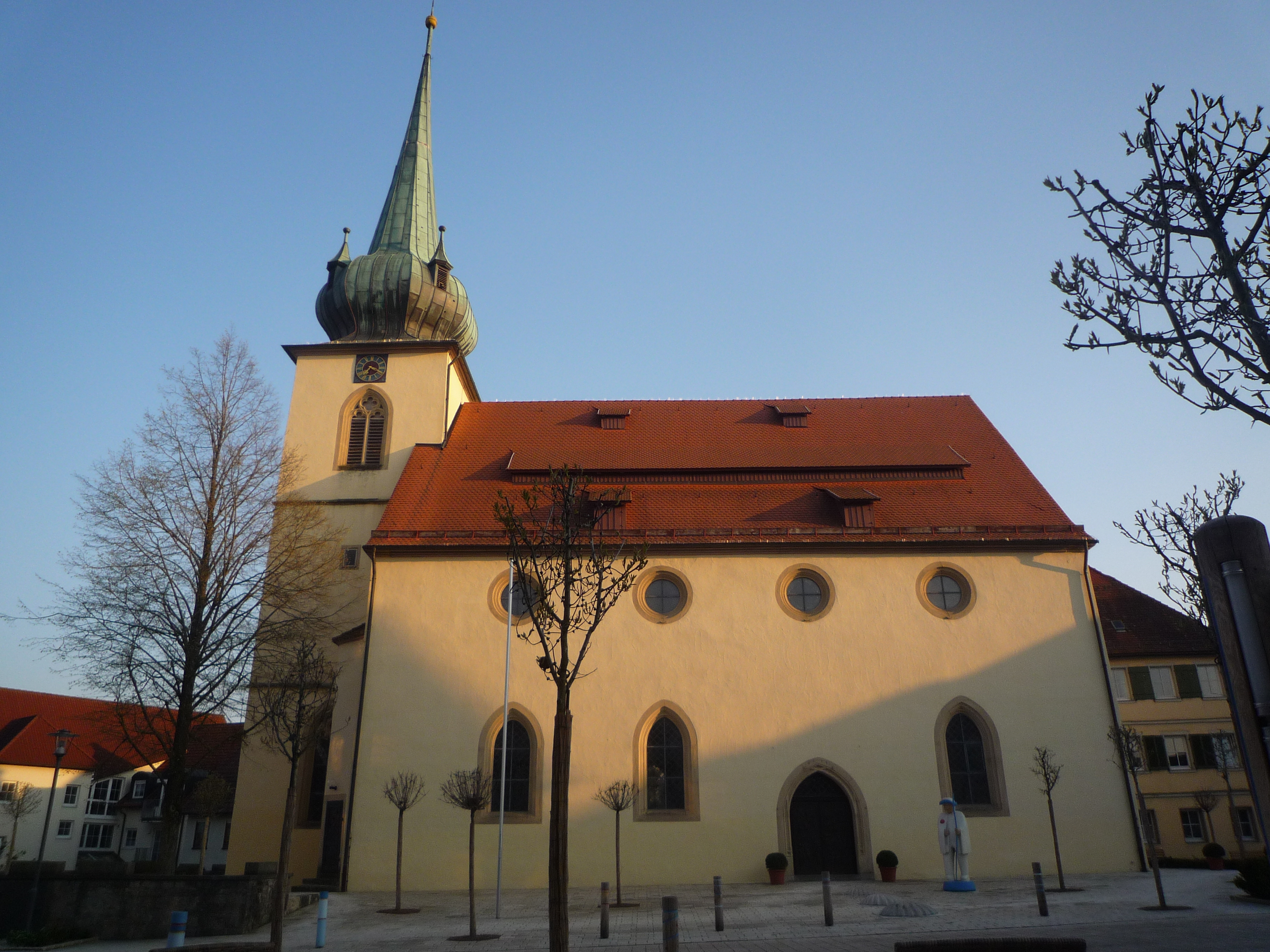 Evangelische Kirche - Evangelische Kirchengemeinde Schrozberg, Marktplatz 1 in Schrozberg