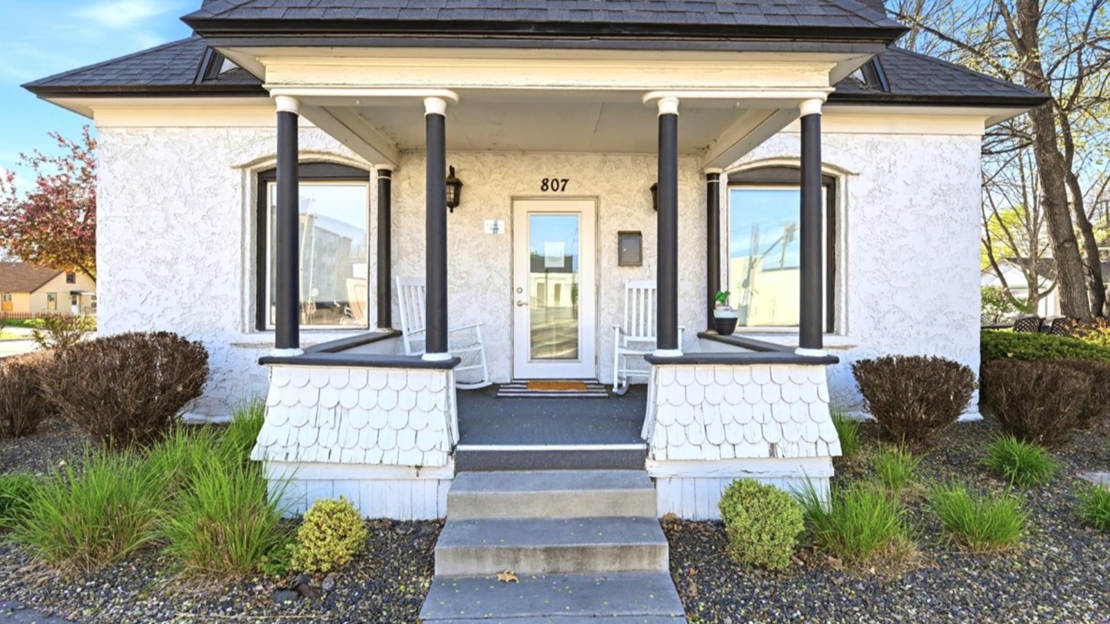 Experience a client-first approach with Idaho real estate professionals who prioritize delivering smooth transactions and strong results for buyers and sellers alike.