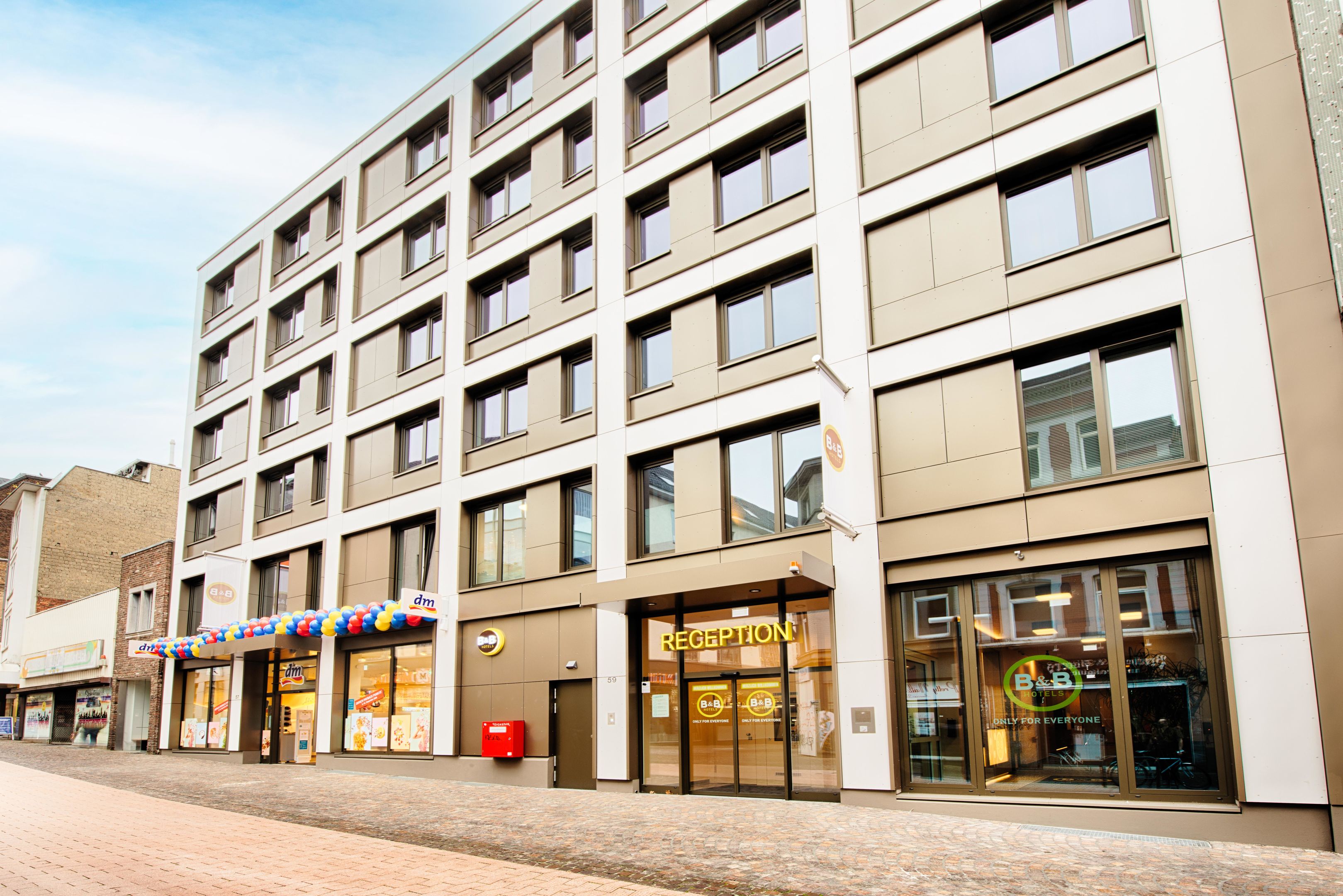 Kundenbild groß 1 B&B HOTEL Aachen-City