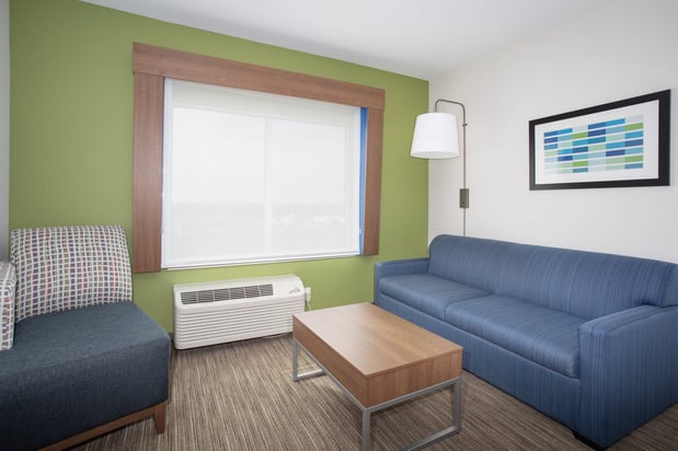 Images Holiday Inn Express & Suites Goodland I-70 by IHG