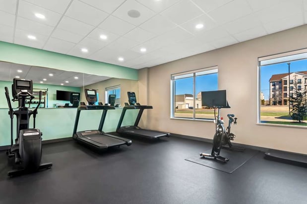 Images Tru by Hilton Rogers Bentonville