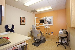 Smiles of La Mesa | Cosmetic and Family Dentistry Photo