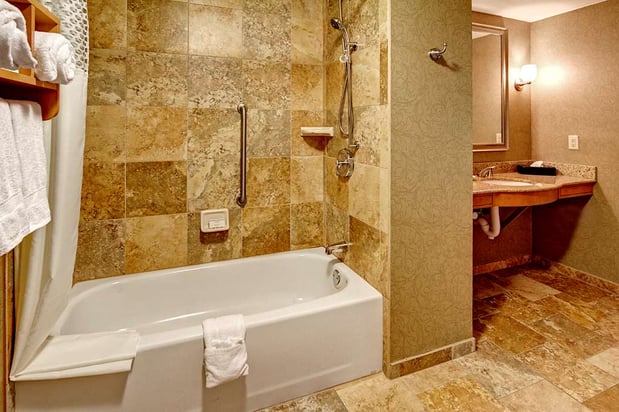 Images Hampton Inn & Suites Nashville-Vanderbilt-Elliston Place