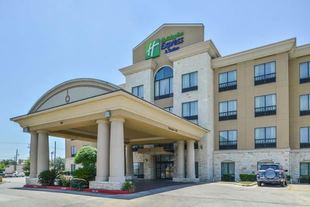 Images Holiday Inn Express & Suites San Antonio NW-Medical Area by IHG