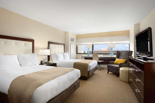 Images Hilton Miami Airport Blue Lagoon