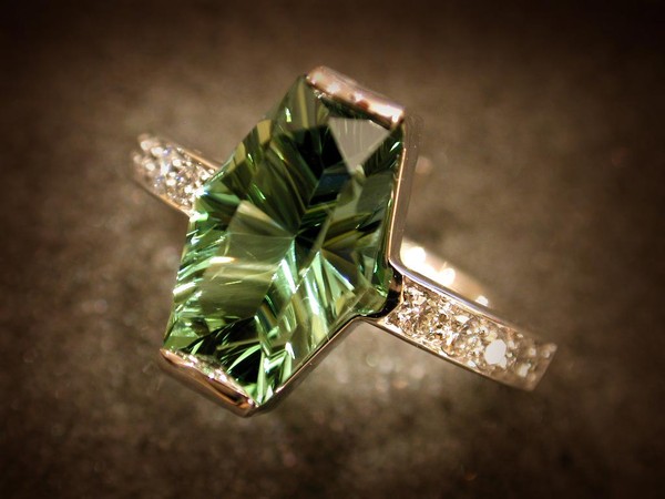 Carat Edelsteine und Unikat-Schmuck, Theatergasse 17 in Nürnberg