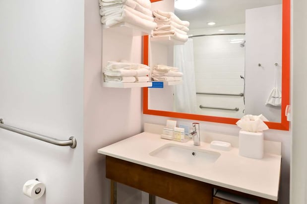 Images Hampton Inn Statesville