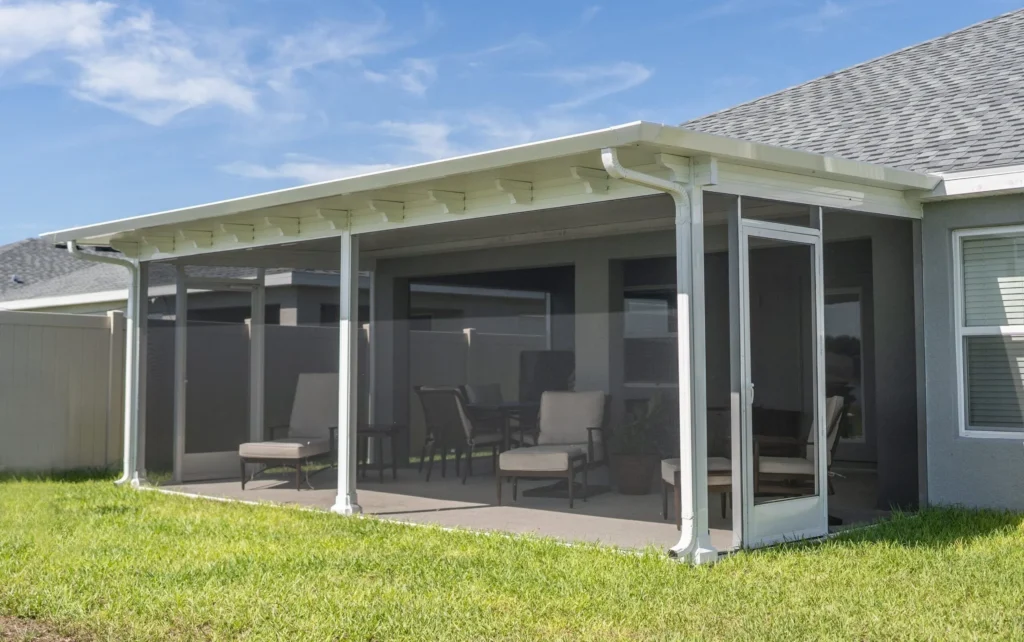 Harbor Line Exteriors Image