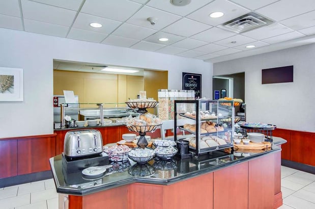 Images Hilton Garden Inn Louisville Northeast