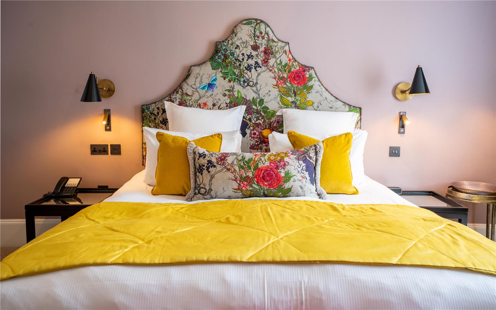 Gresham Premium Room