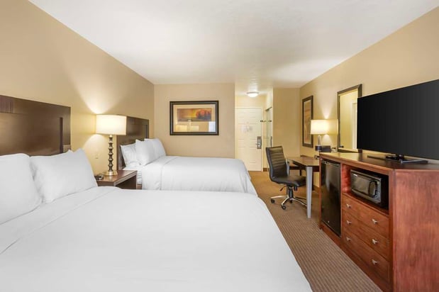 Images Best Western Plus CottonTree Inn