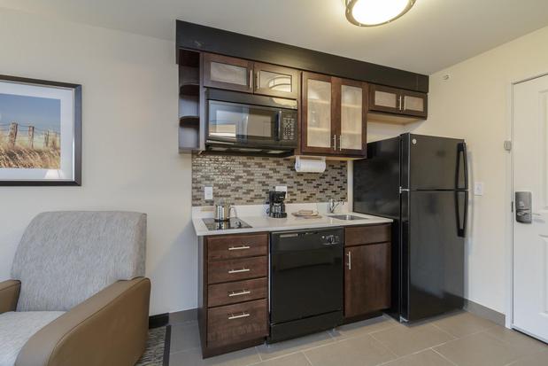 Images Candlewood Suites Mishawaka by IHG