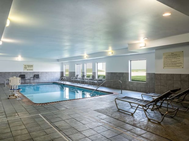 Images Hampton Inn & Suites Cedar Rapids - North