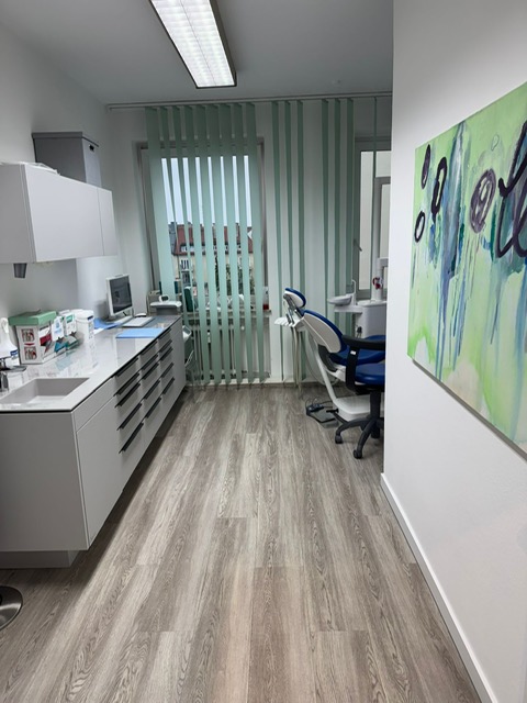 Zahnarzt Dr. Priska Elisabeth Wolf Maxvorstadt München, Brienner Str. 44 in München