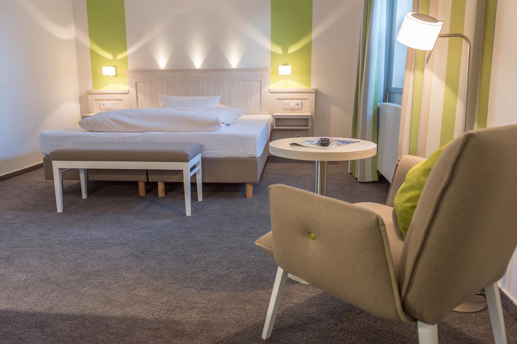 Hotel Restaurant Landgut Stemmen GmbH, Große Str. 12 in Stemmen