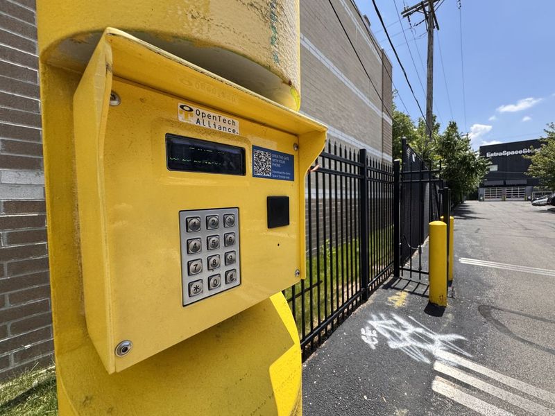 Images Extra Space Storage