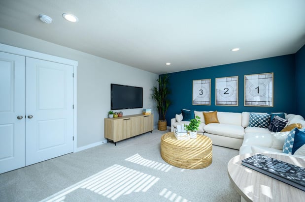 Images East Mountain by Holt Homes