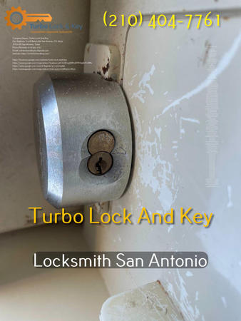 Images Turbo lock and key